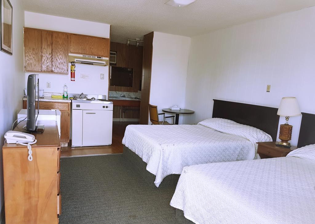 Elk Point Motel & Rv Park Bagian luar foto